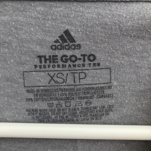 Adidas T shirt - Picture 2 of 3